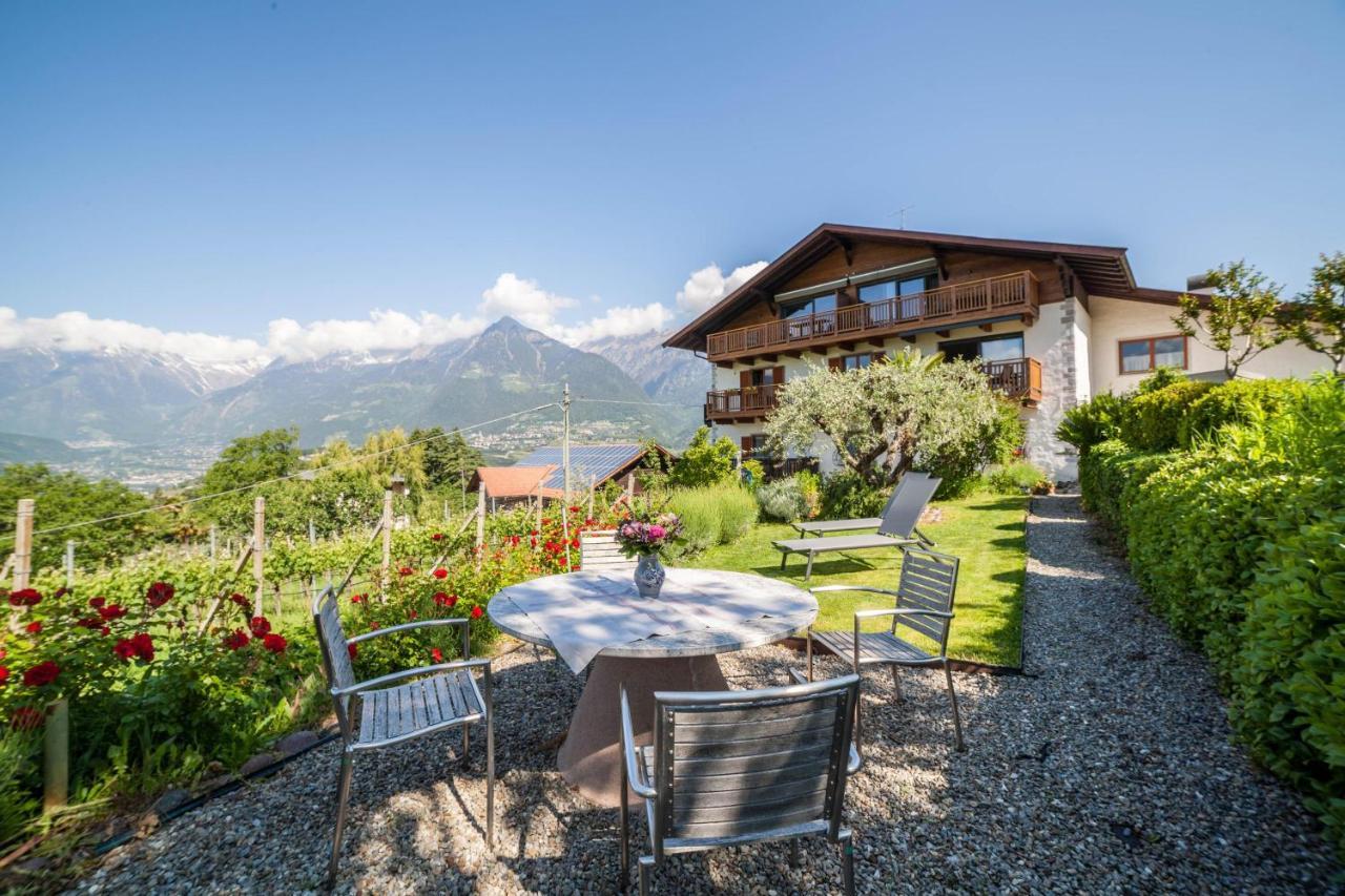 Ferienwohnung Zypresse Merano Exteriör bild